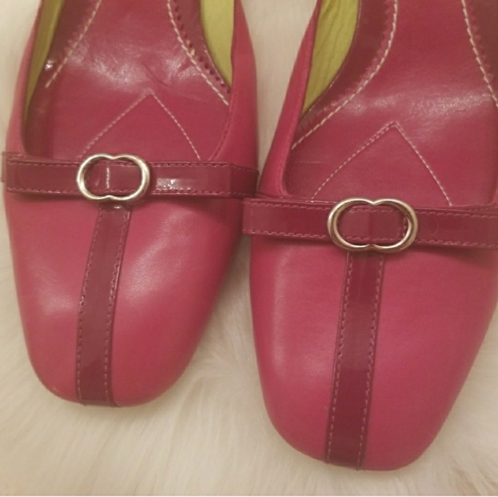 Cole Haan sling back closed toe kitten heels 7.5